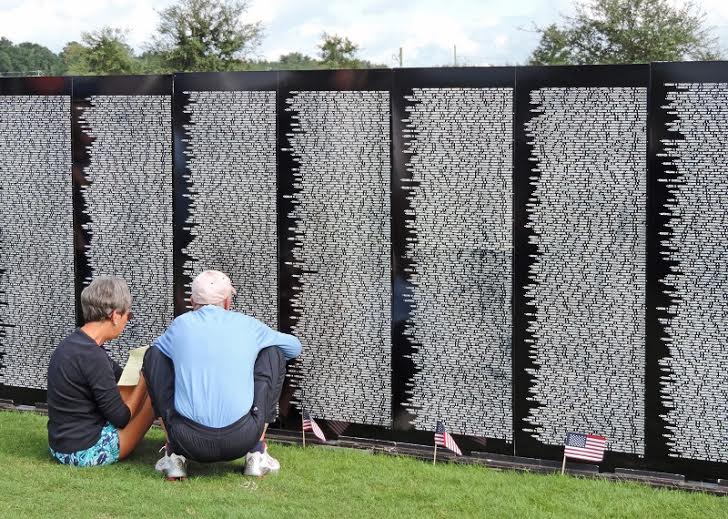 Traveling Vietnam Memorial Wall exhibit will include fly-in of vintage war-era helicopters