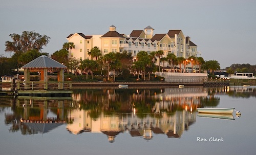 Waterfront Inn before sunrise at Sumter Landing