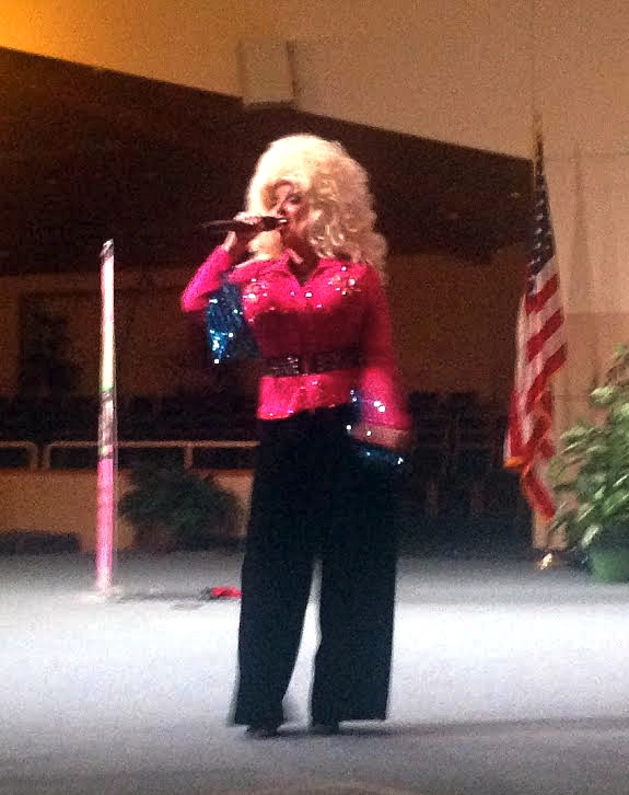 Diva Legend Donna Moore offers great night of music in support of CERT