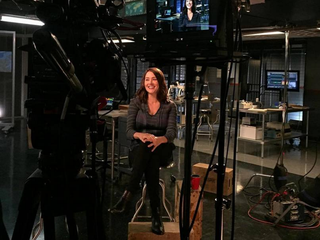 Megan Boone on set