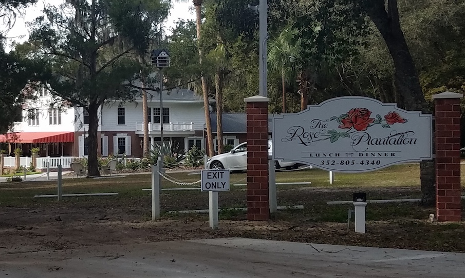 Rose Plantation