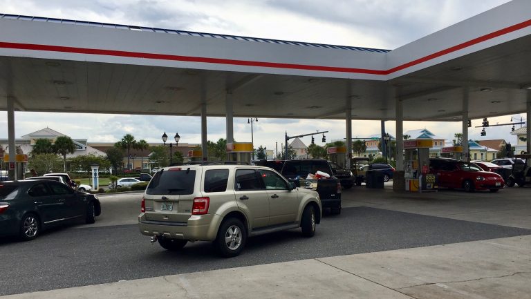 Gas station pumps running dry as Villagers anticipate arrival of Hurricane Irma