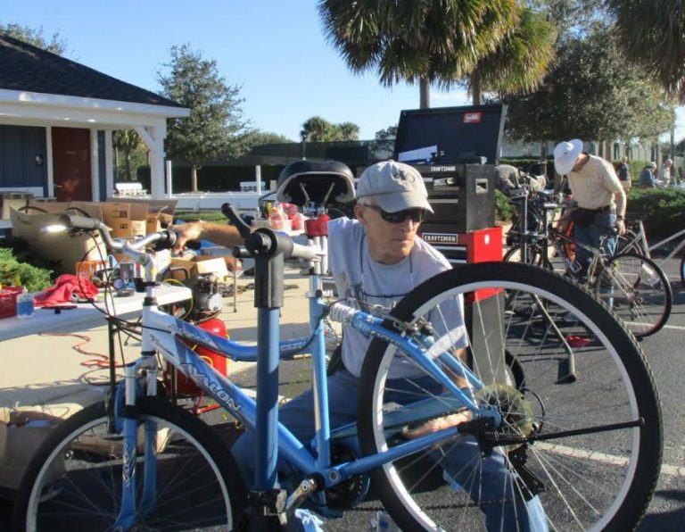Villagers collect, clean up bicycles for those in need this holiday season