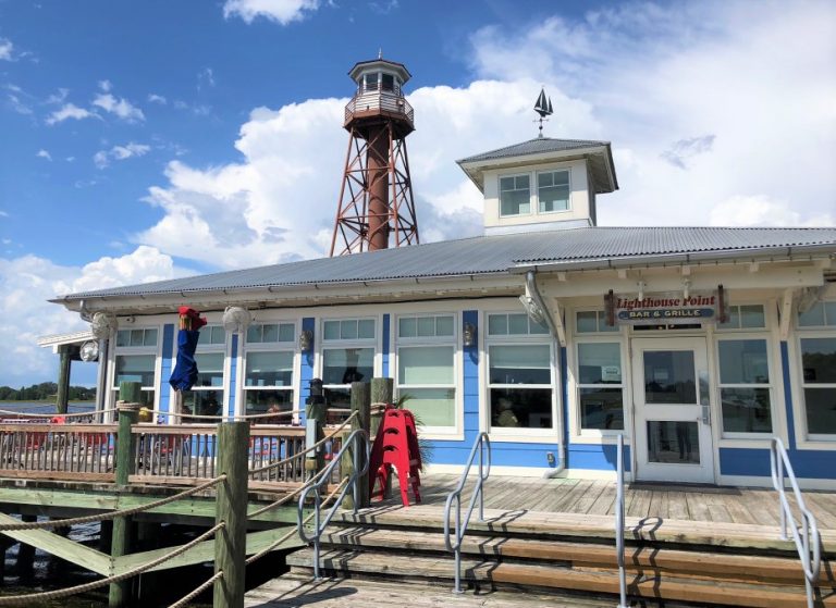 RESTAURANT REVIEW: Lighthouse Point Bar & Grille offers seaworthy dining experience
