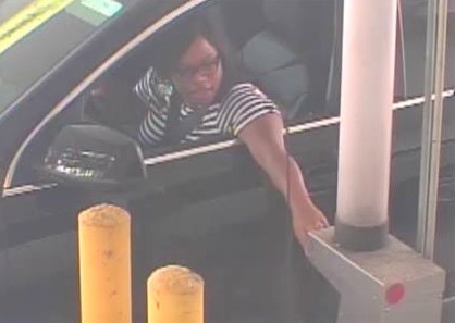 Leesburg police asking for help in nabbing woman connected to vehicle burglaries