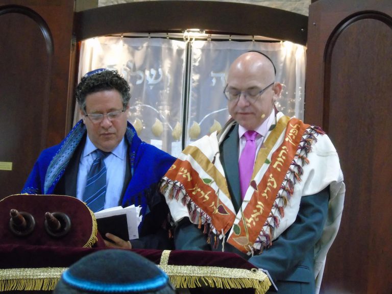 Temple Shalom installs new rabbi as it celebrates 18th anniversary 