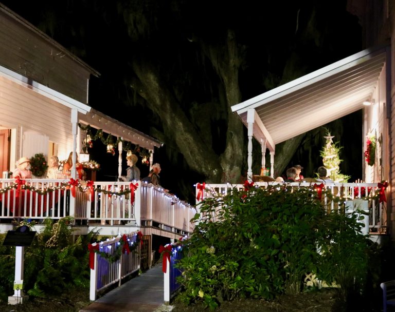 Villagers can step back in time to Old Florida this holiday season