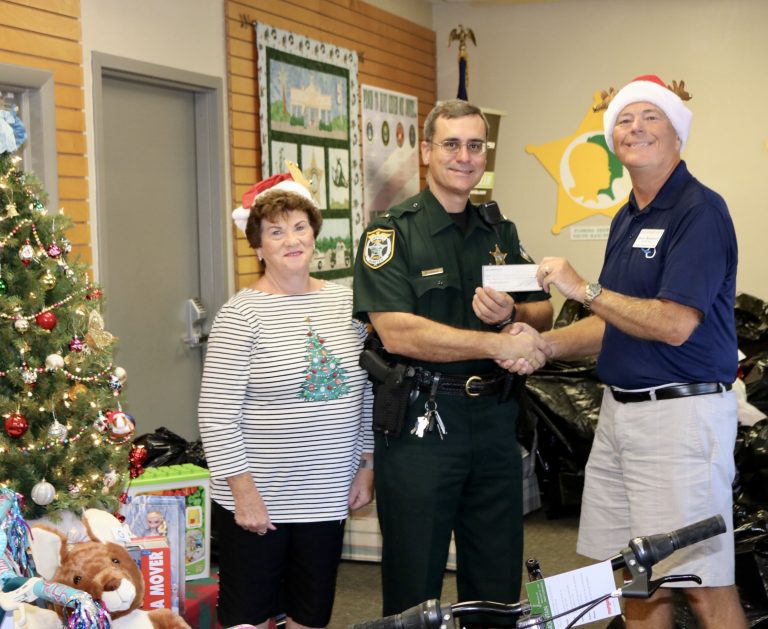 Baby-Boomers South club supports sheriff’s office outreach efforts