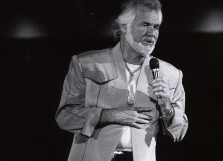 Kenny Rogers reportedly suffered from hepatitis C