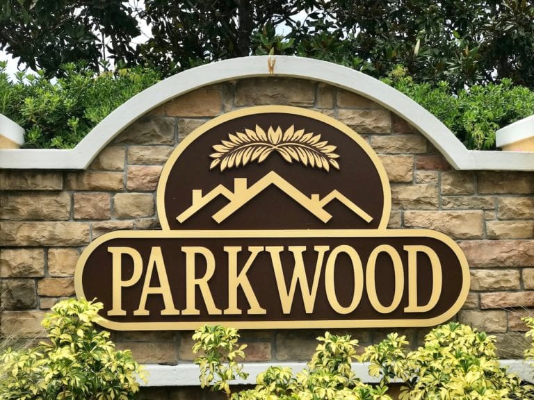 Parkwood man arrested after allegedly trying to force woman into vehicle