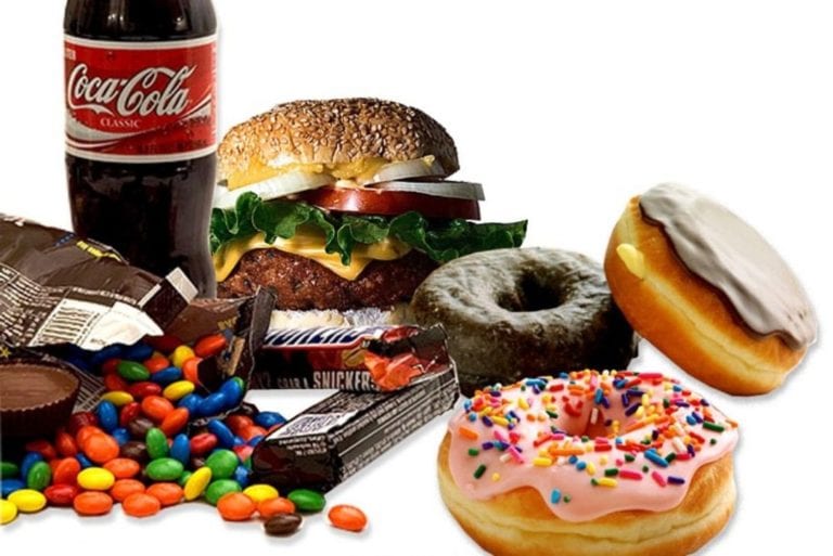 Colon cancer associated with sugared drinks and foods