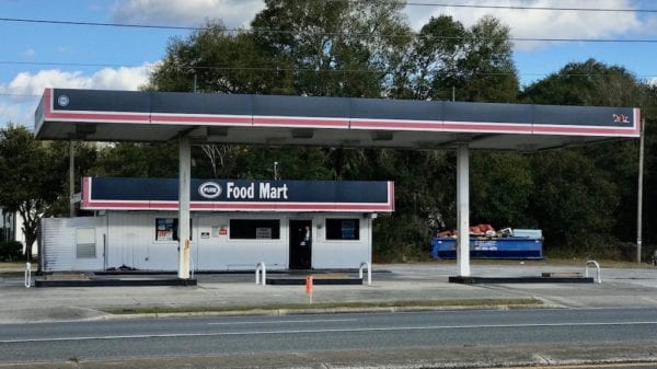 The Pure gas station and food mart on U.S. Hwy. 27:441