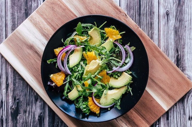 Cormeum Salad