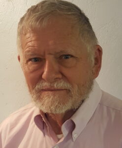 Dr. Lee McDowell Dr. Lee McDowell