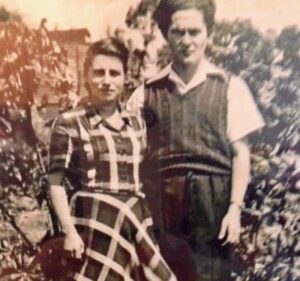 Miriam and Yehuda Apfel
