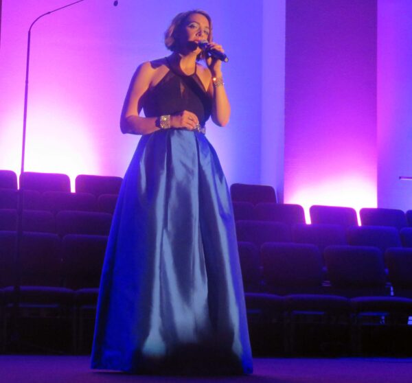 Dawn DiNome brought an elegant look and vocals to the fundraiser