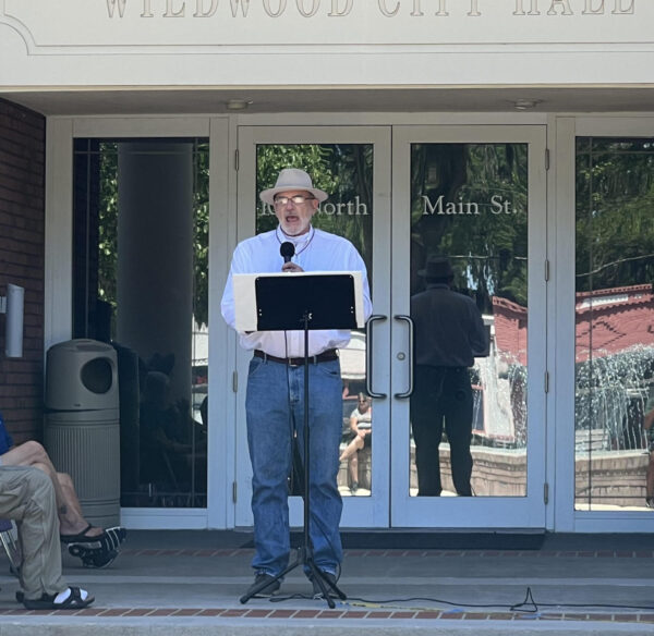 Retired Pastor Drew Willard spoke at the event Retired Pastor Drew Willard spoke at the event