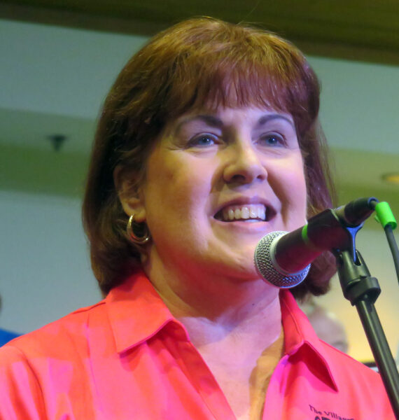Sue Schuler paid tribute to Irving Berlin during a White Christams medley