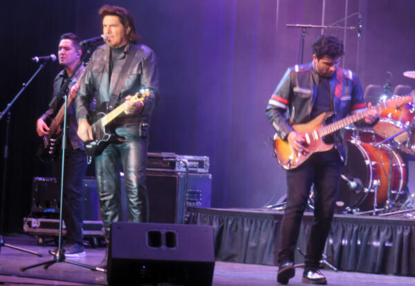The Bronx Wanderers rocked a soldout Savannah Center on Tuesday