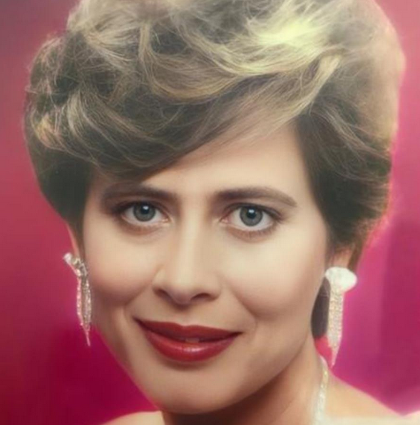 Lois Hutsenpiller