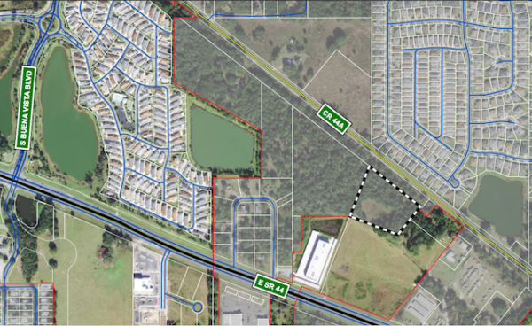 The dotted lines show the proposed location of the covered pickleball facility The dotted lines show the proposed location of the covered pickleball facility