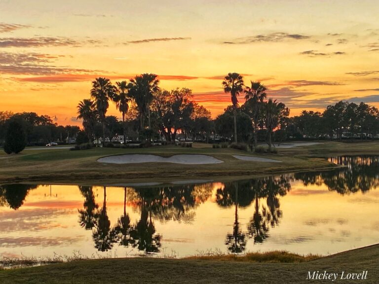 Gorgeous sunset over Turtle Mound Executive Golf Course in The Villages