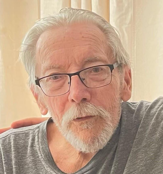 Dino Makowski