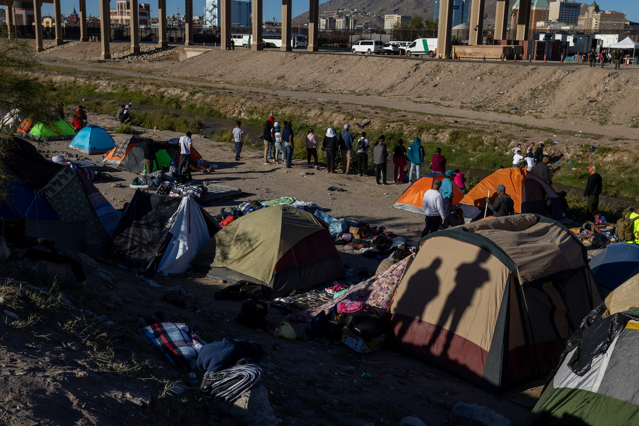 Migration border Juarez Chihuahua Mexico El Paso, Texas, United States.