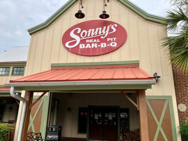 Sonny's at Lake Sumter Landing Sonny's at Lake Sumter Landing