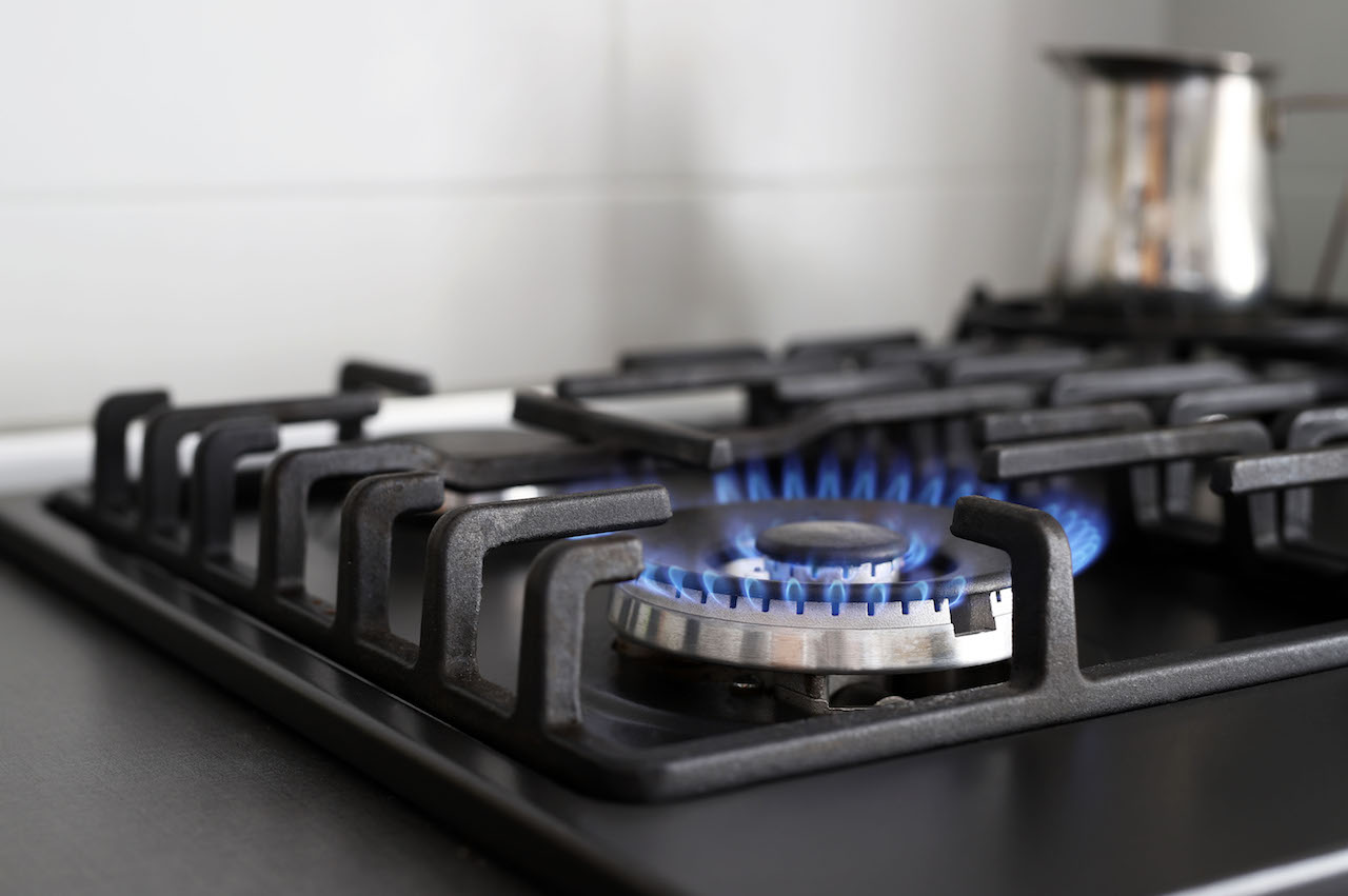 Gas stove