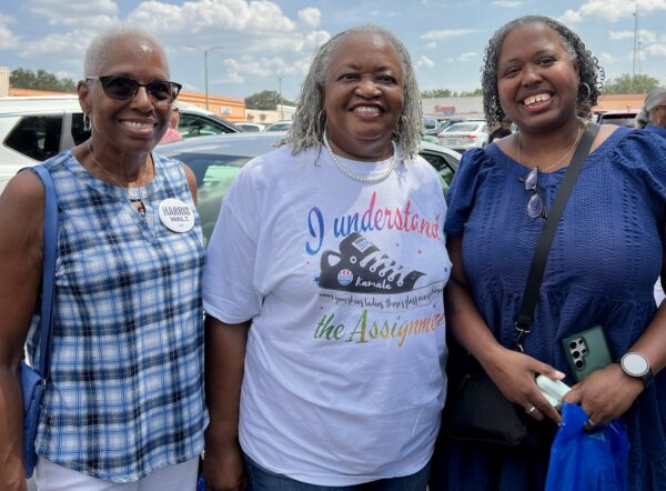 Paulette Mapson, Wildwood Commissioner Pamala Bivins and Wendy Mapson, from left, were thrilled with the turnout. campaign buton along with Wildwood Commissioner Pamala Bivievs and WendyMapson were thrilled with the turnout