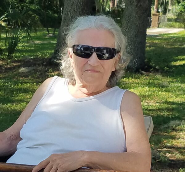 Barbara Jean Treat