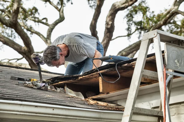 roofer handyman