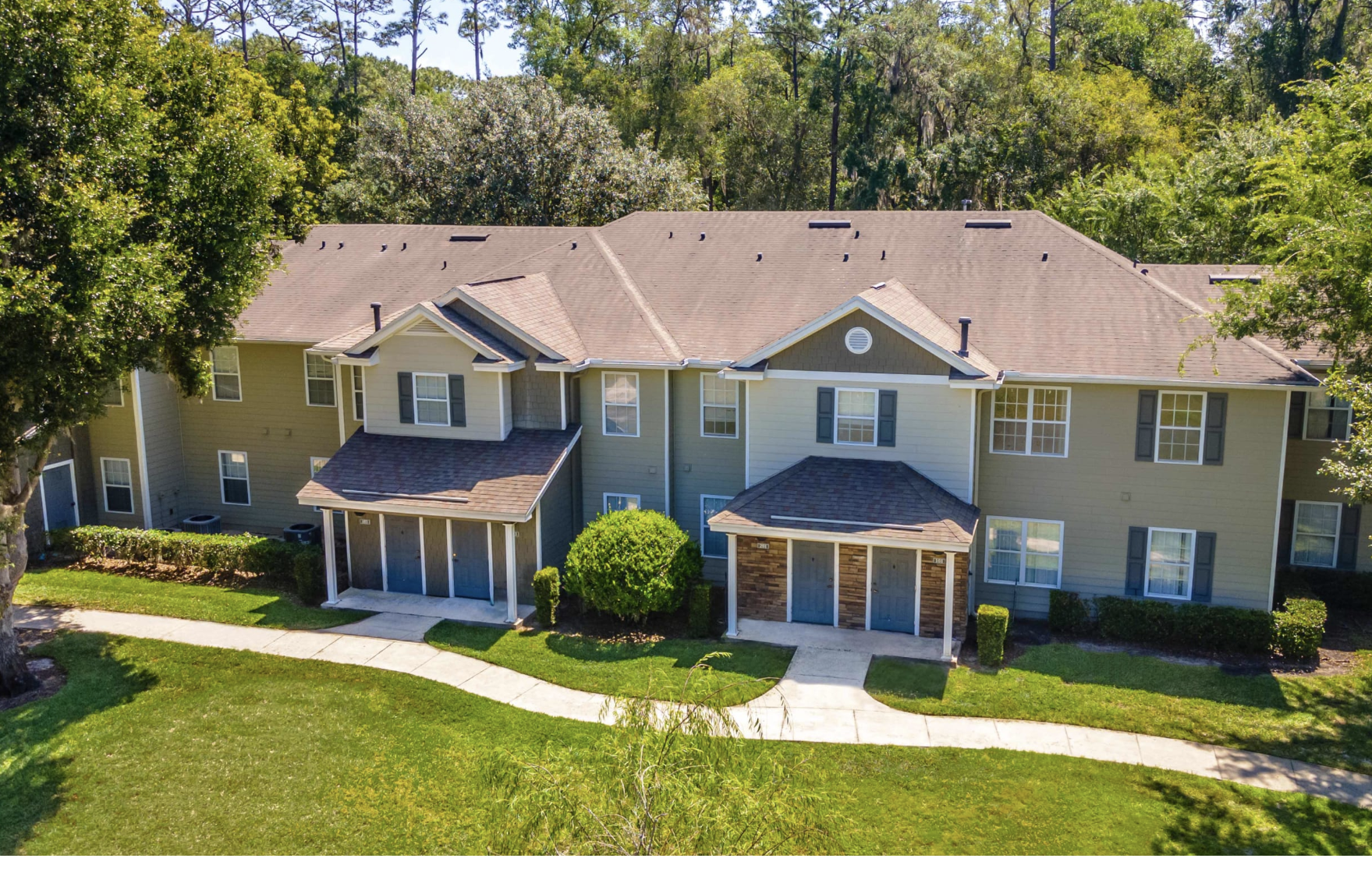Spring Lake Cove Apartments