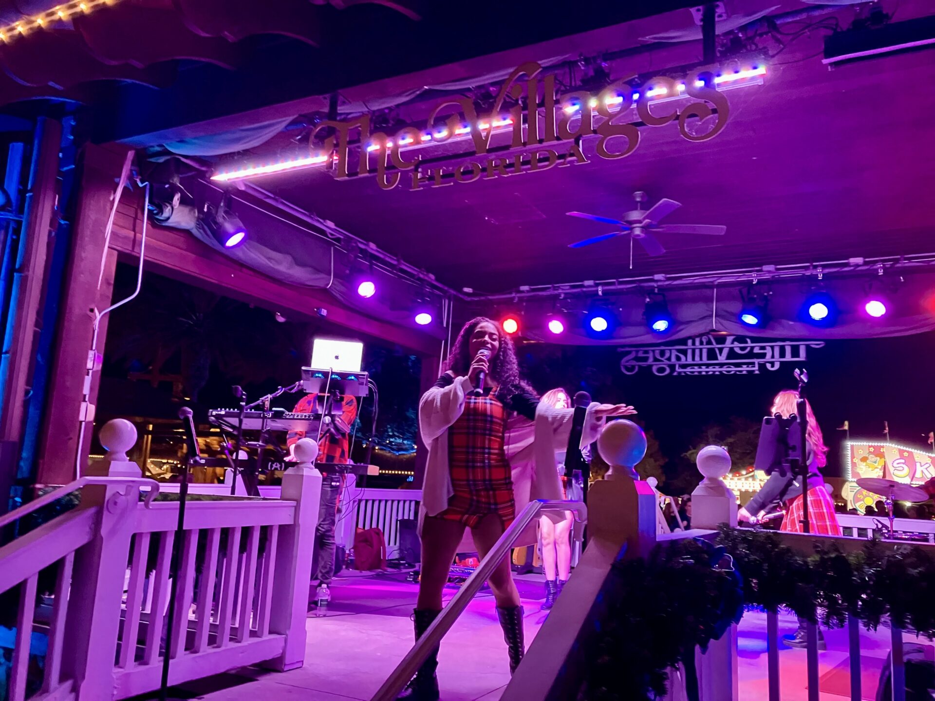 The Live Effect band had the crowd rocking at Lake Sumter Landing