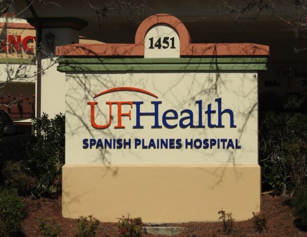 UF Health Spanish Plaines Hospital sign UF Health Spanish Plaines Hospital sign