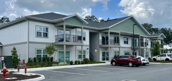Magnolia at Powell apartments in Wildwood Magnolia at Powell apartments in Wildwood