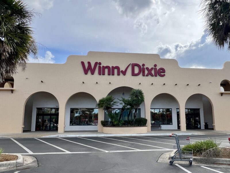 The Winn Dixie supermarket at La Plaza Grande was the rirst supermarket in The Villages