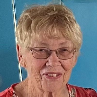 Mary G Hunter