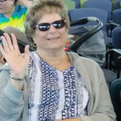 Linda Barry