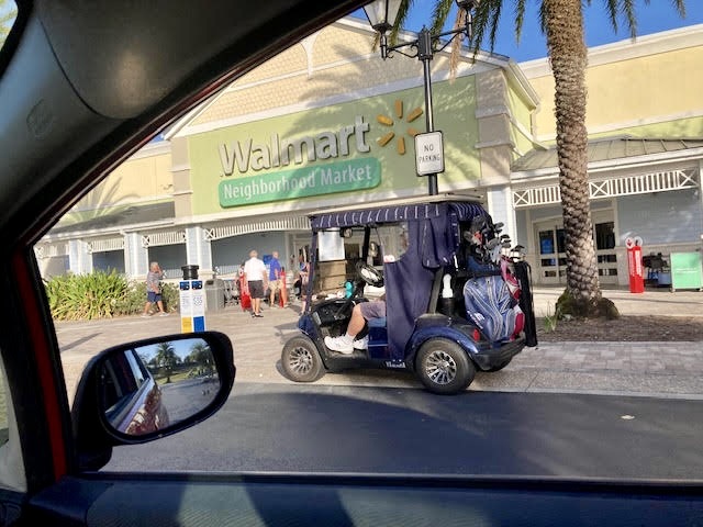 This last minute holiday shopper has landed on Santa s naughty list