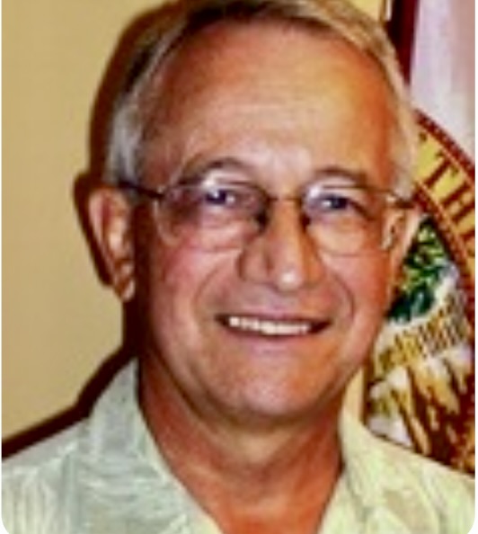 Bill Ray is chairman of the CDD 3 Board of Supervisors Bill Ray is chairman of the CDD 3 Board of Supervisors