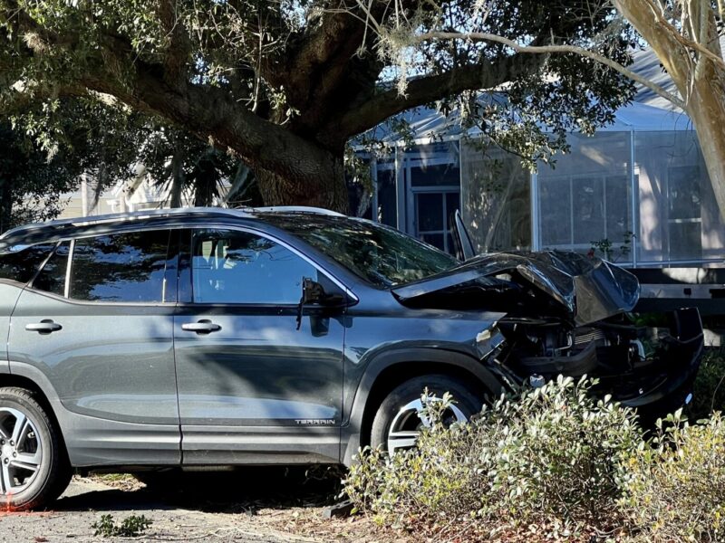 The Villager driving this vehicle suffered a medical episode before crashing into a tree.