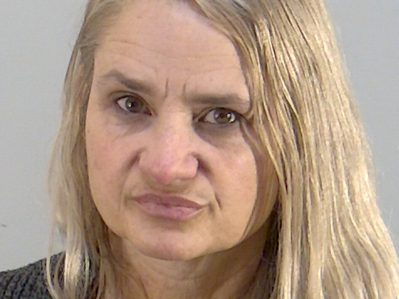 Vania Miladi Toledo