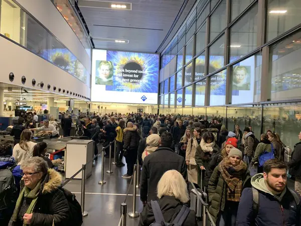 Long security line at airport