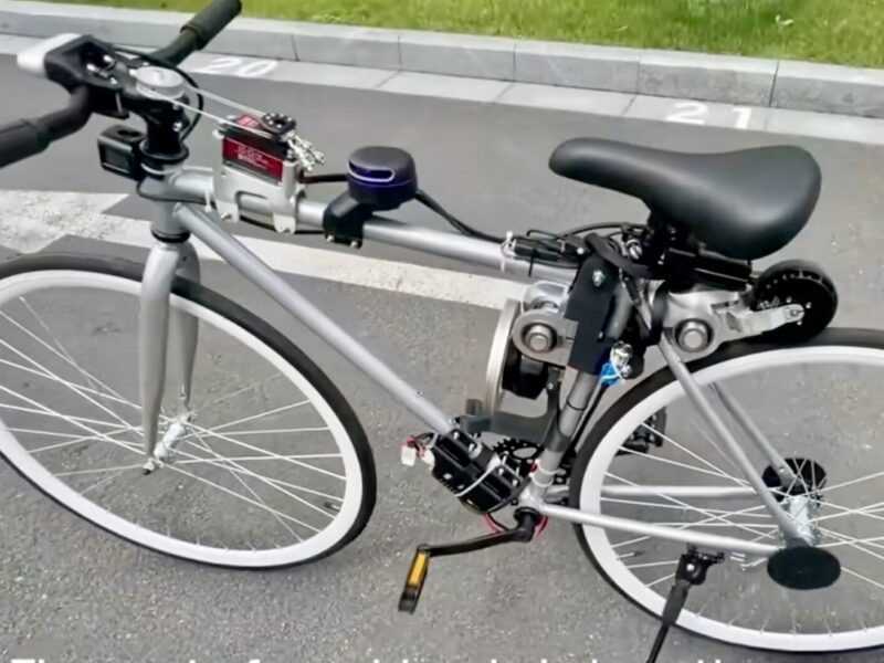 Driverless bicycle