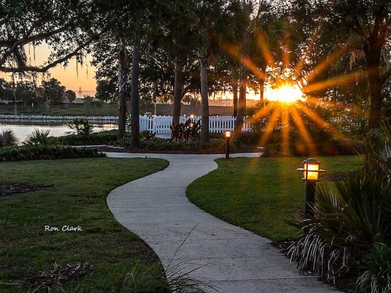 Sunrise lights up Lake Sumter Landing