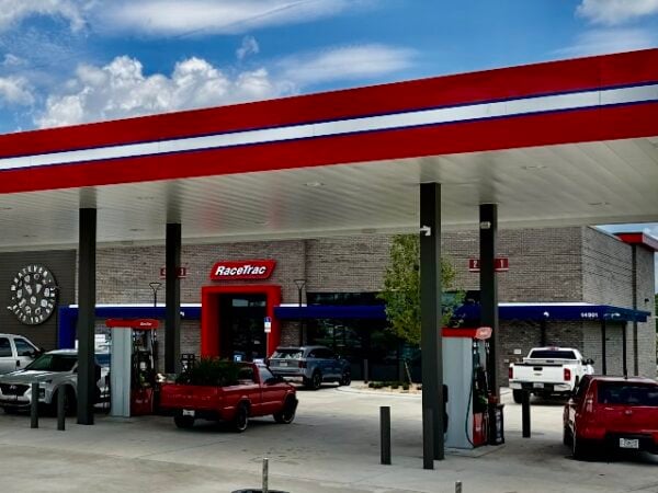Woman arrested at RaceTrac after alleged attack on boyfriend who tried to call his mother
