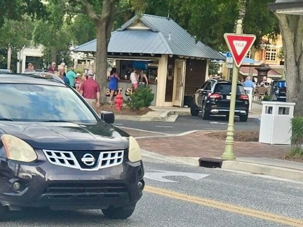 Feeling entitled to some ice cream at Haagen Dazs at Lake Sumter Landing
