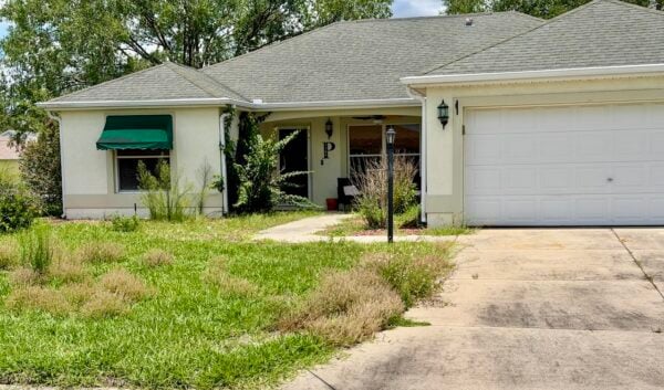 This home at 3105 Riverdale Road in the Village of Glenbrook is in foreclosure This home at 3105 Riverdale Road in the Village of Glenbrook is in foreclosure